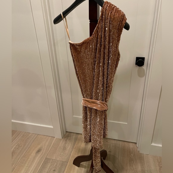 RETROFETE Gabrielle Sequined Wrap Dress in Bronze Size M -$675 - Picture 6 of 15
